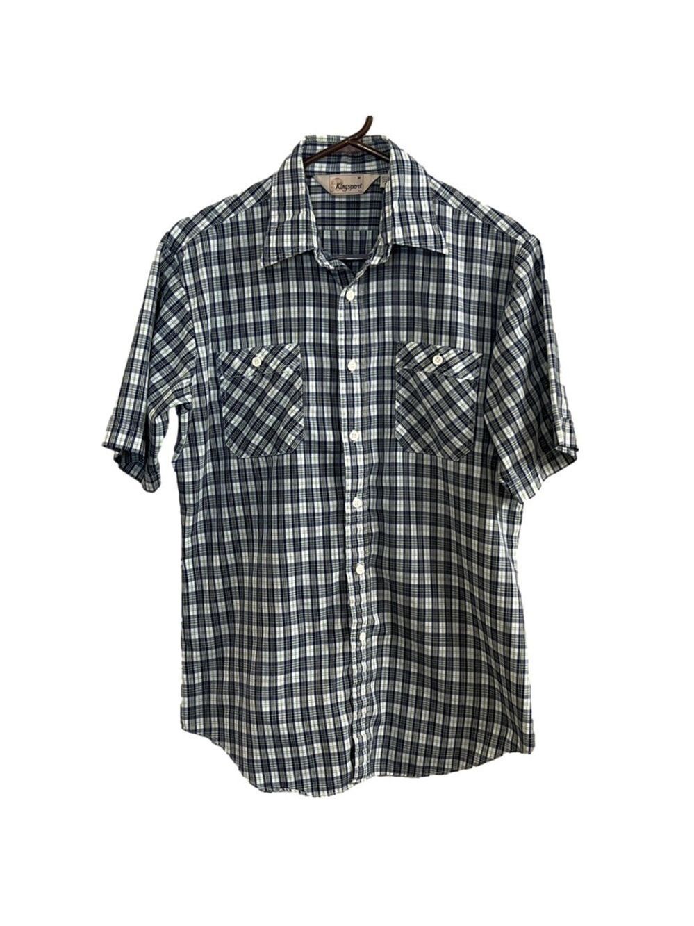 Men's Kingsport Short Sleeve Plaid Button Up Shirt. Size Medium